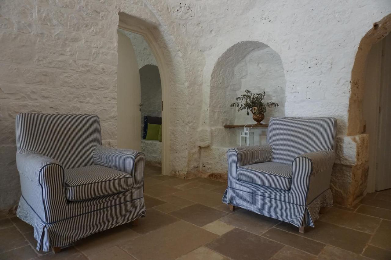 Terra Sessana Ville e Trullo con piscina privata Ostuni Esterno foto
