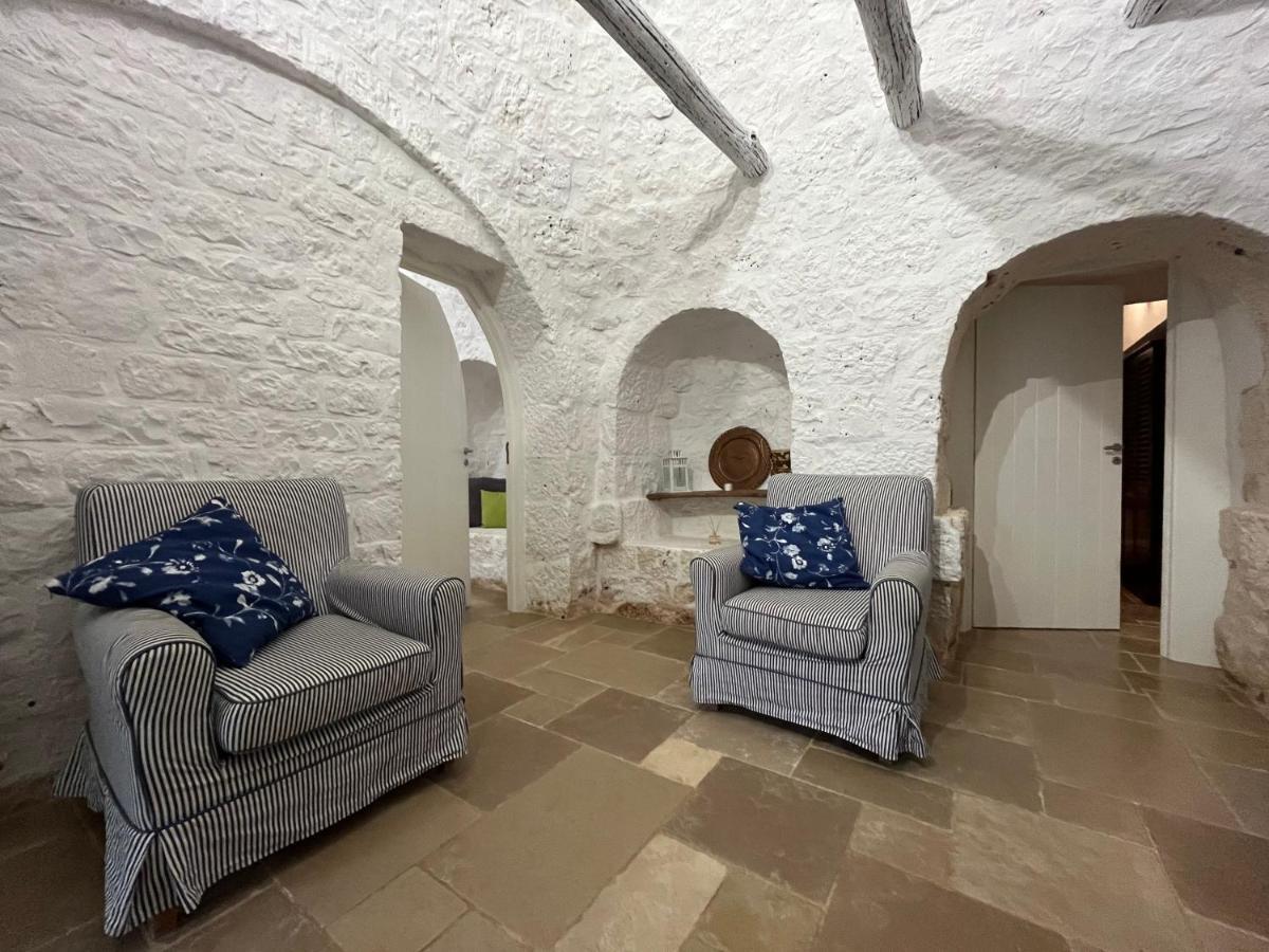 Terra Sessana Ville e Trullo con piscina privata Ostuni Esterno foto
