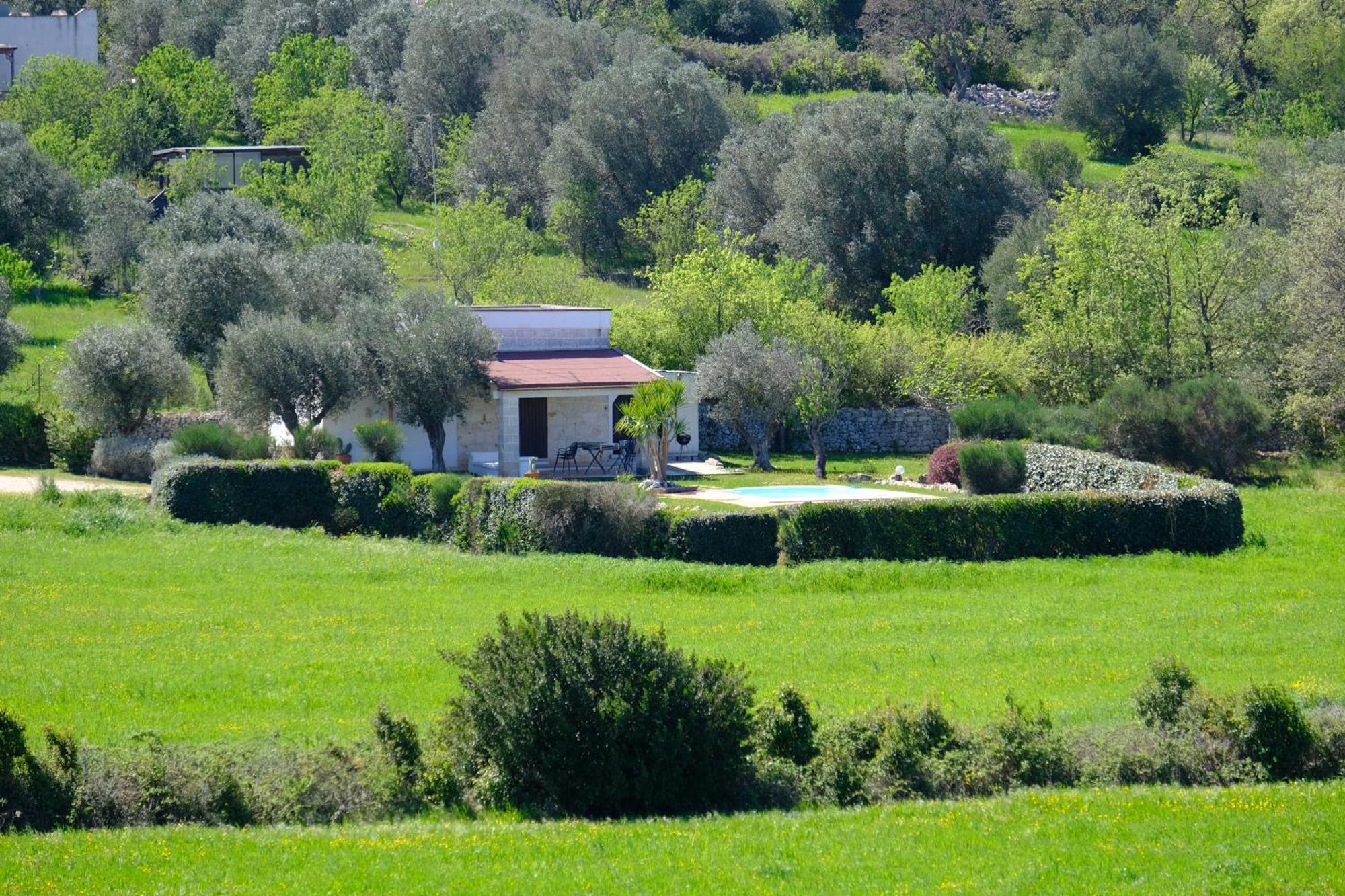Terra Sessana Ville e Trullo con piscina privata Ostuni Esterno foto