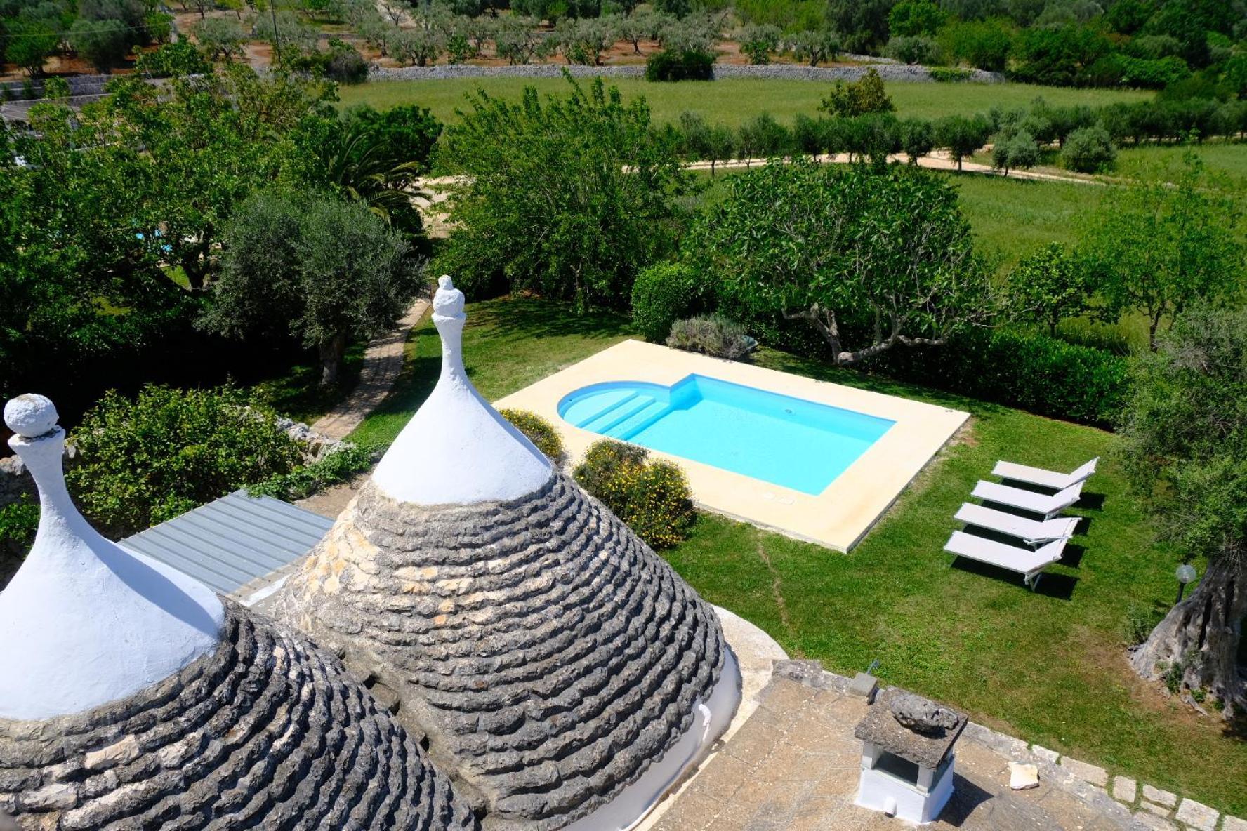 Terra Sessana Ville e Trullo con piscina privata Ostuni Esterno foto