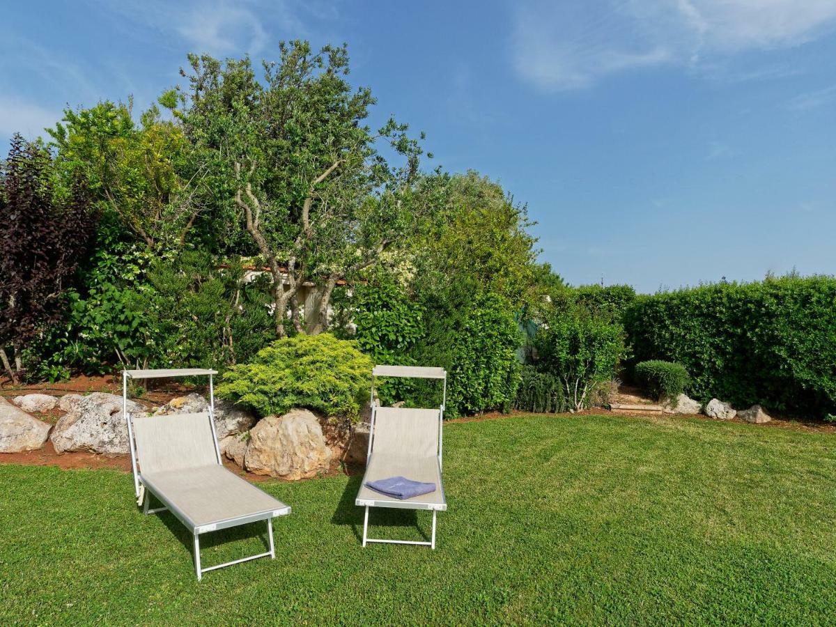 Terra Sessana Ville e Trullo con piscina privata Ostuni Esterno foto