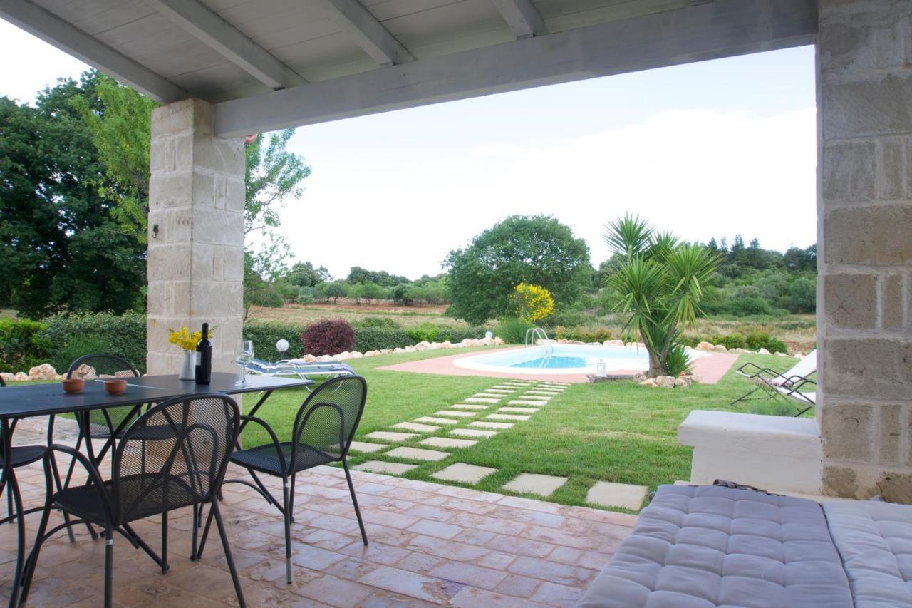 Terra Sessana Ville e Trullo con piscina privata Ostuni Esterno foto